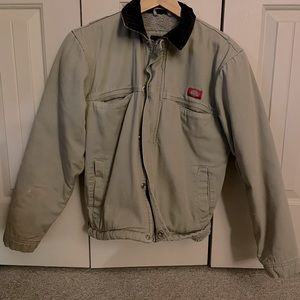 Dickies work denim duck jacket. Furry pile insulation. Great barn jacket!